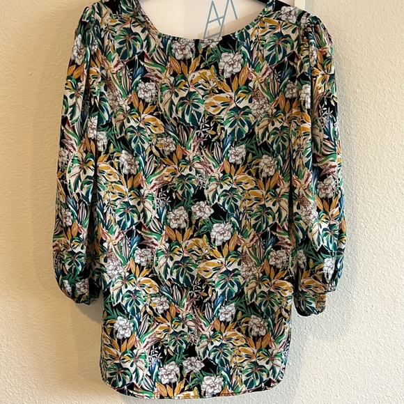 Nordstrom brand Halogen floral blouse - Picture 8 of 11